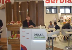 Delta Agrar's Nikola Milojevic and his team. They export apples from Serbia to the EU, the Far East, India and Russia. They also export strawberries, nectarines and several vegetables.
